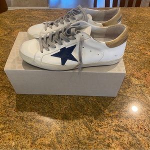 AUTHENTIC Golden Goose Super-Star Classic with List